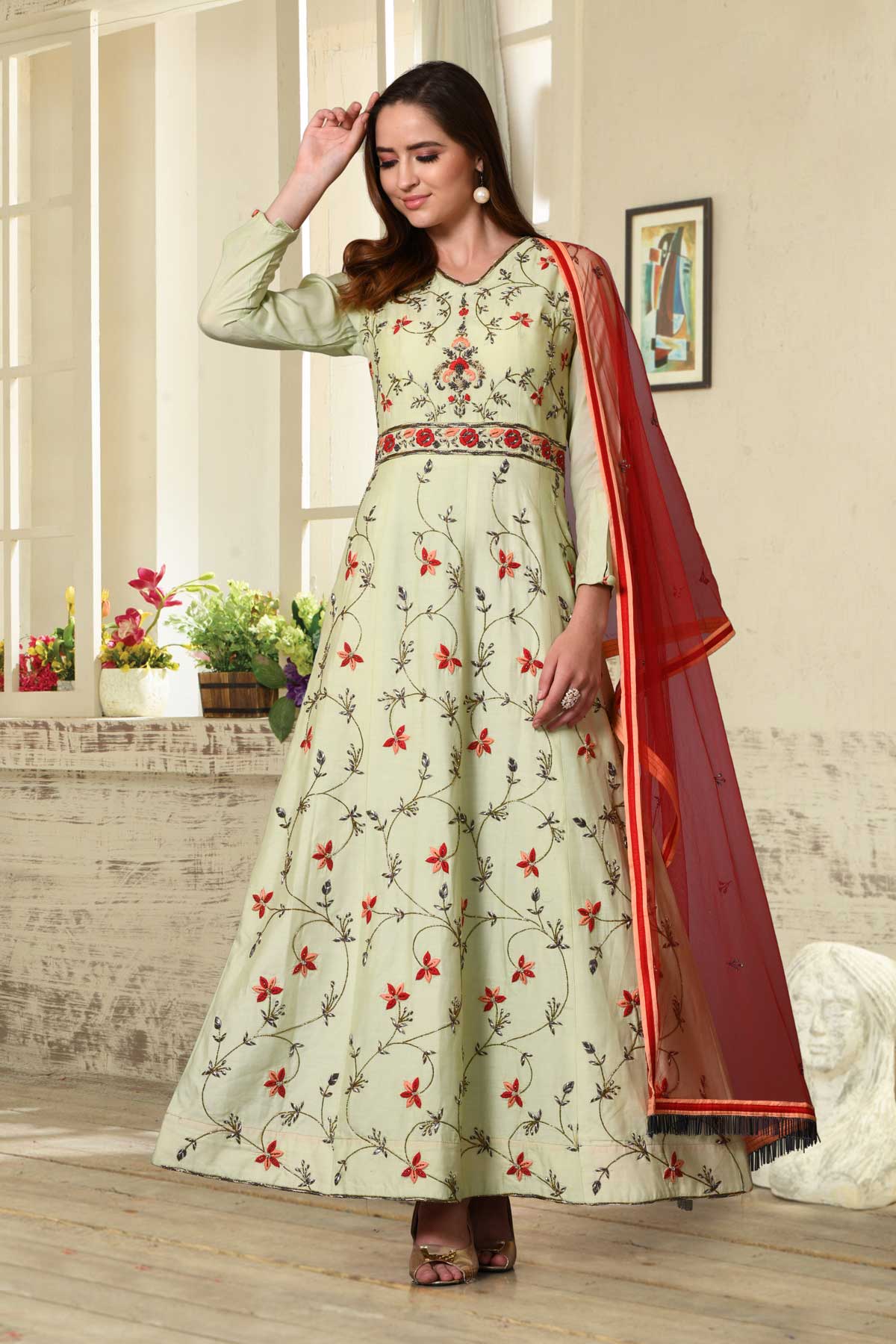 Salwar suit